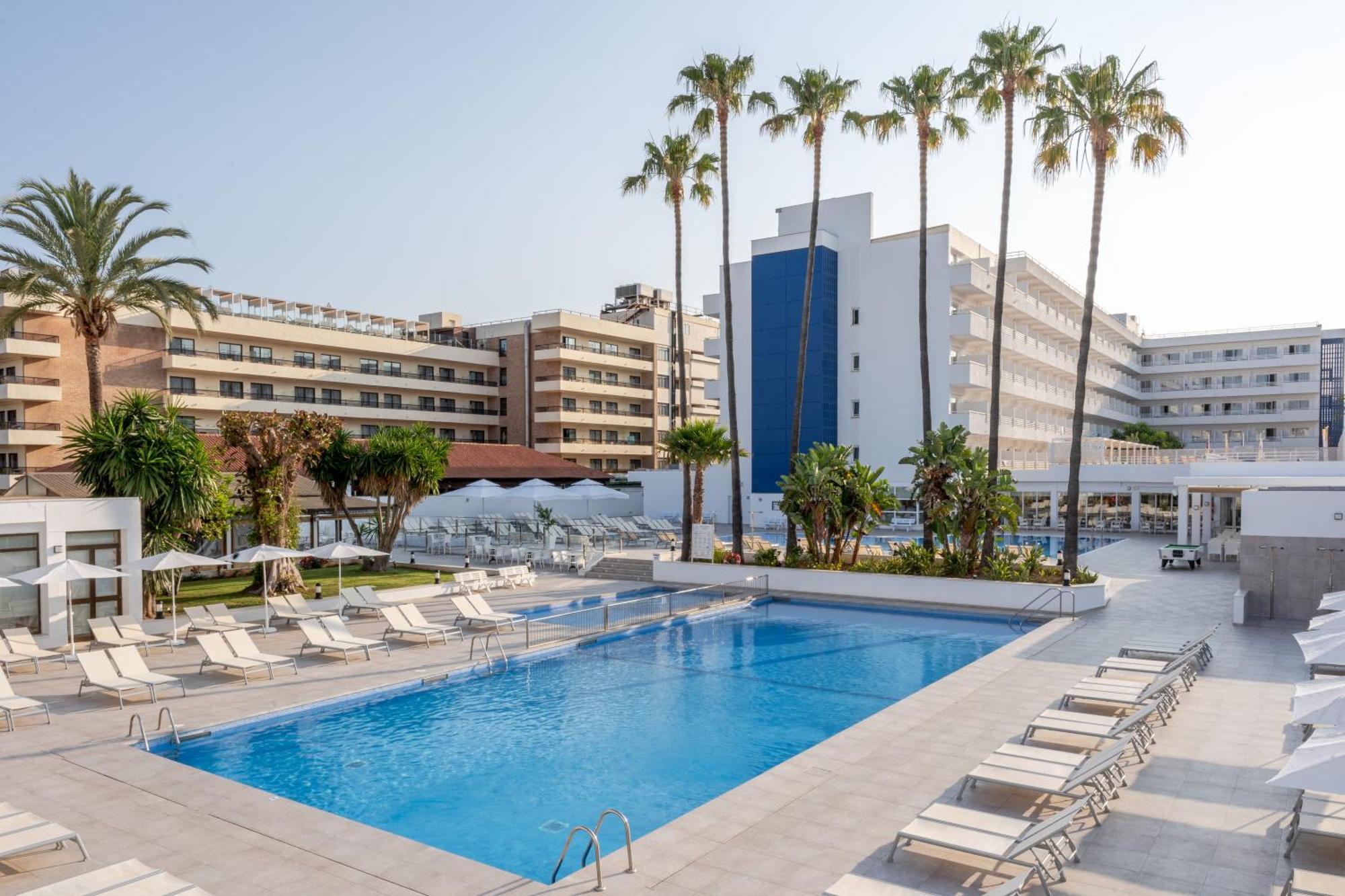 Globales Santa Ponsa Park Hotel Bagian luar foto